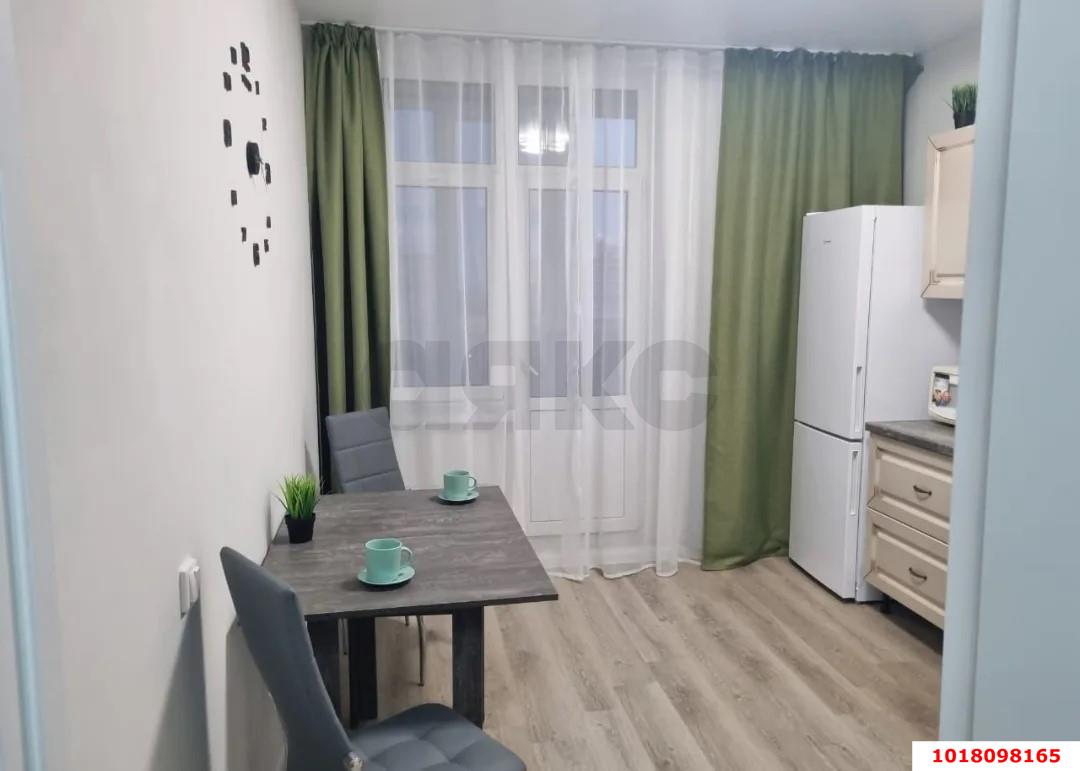 Фото №6: 1-комнатная квартира 39&nbsp;м², 17/19&nbsp;эт. - Краснодар, Прикубанский внутригородской округ, мкр. Достояние, ул. Григория Булгакова, 12к1