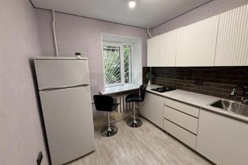 Фото №1: 1-комнатная квартира 31 м², 1/5 эт. - Краснодар, мкр. Черёмушки, ул. Ставропольская, 125/2