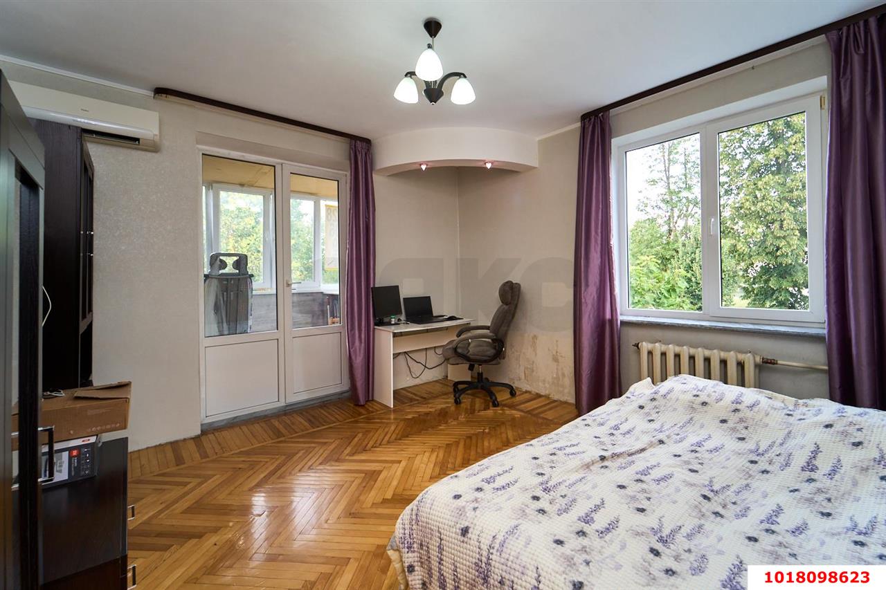 Фото №2: 3-комнатная квартира 70&nbsp;м², 2/3&nbsp;эт. - Краснодар, Карасунский внутригородской округ, ж/м Пашковский, ул. Кутовая, 6
