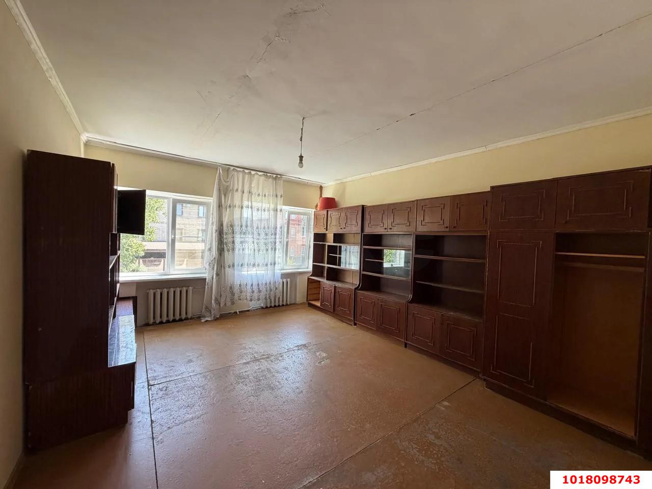 Фото №4: Дом 259&nbsp;м² + 11.93&nbsp;сот., 3&nbsp;эт. - Копанской, мкр. Прикубанский внутригородской округ, ул. Уренгойская, 55