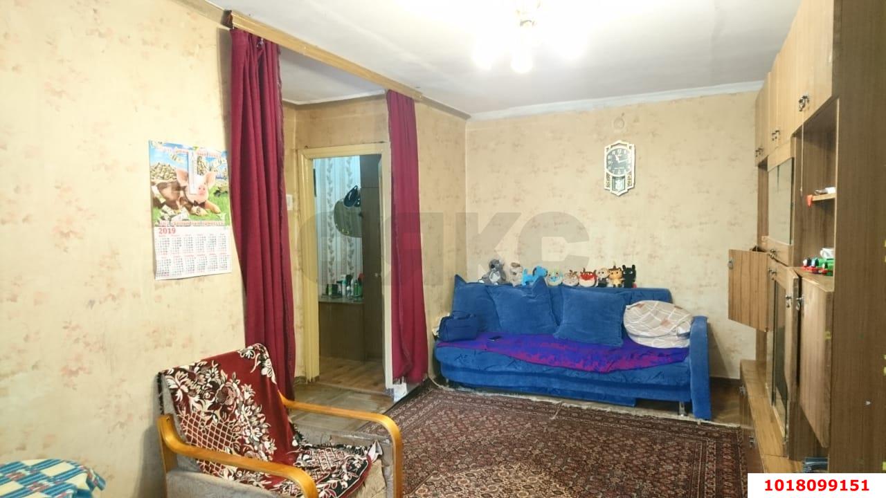 Фото №3: 3-комнатная квартира 60&nbsp;м², 2/4&nbsp;эт. - Краснодар, Центральный внутригородской округ, мкр. Дубинка, ул. Воронежская, 40