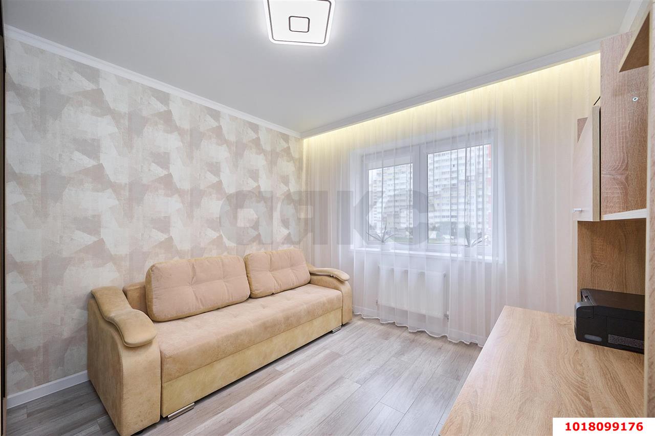Фото №6: 3-комнатная квартира 80&nbsp;м², 2/19&nbsp;эт. - Краснодар, Прикубанский внутригородской округ, Молодёжный, мкр. жилой комплекс Абрикос, ул. 5-я Дорожная, 68к2
