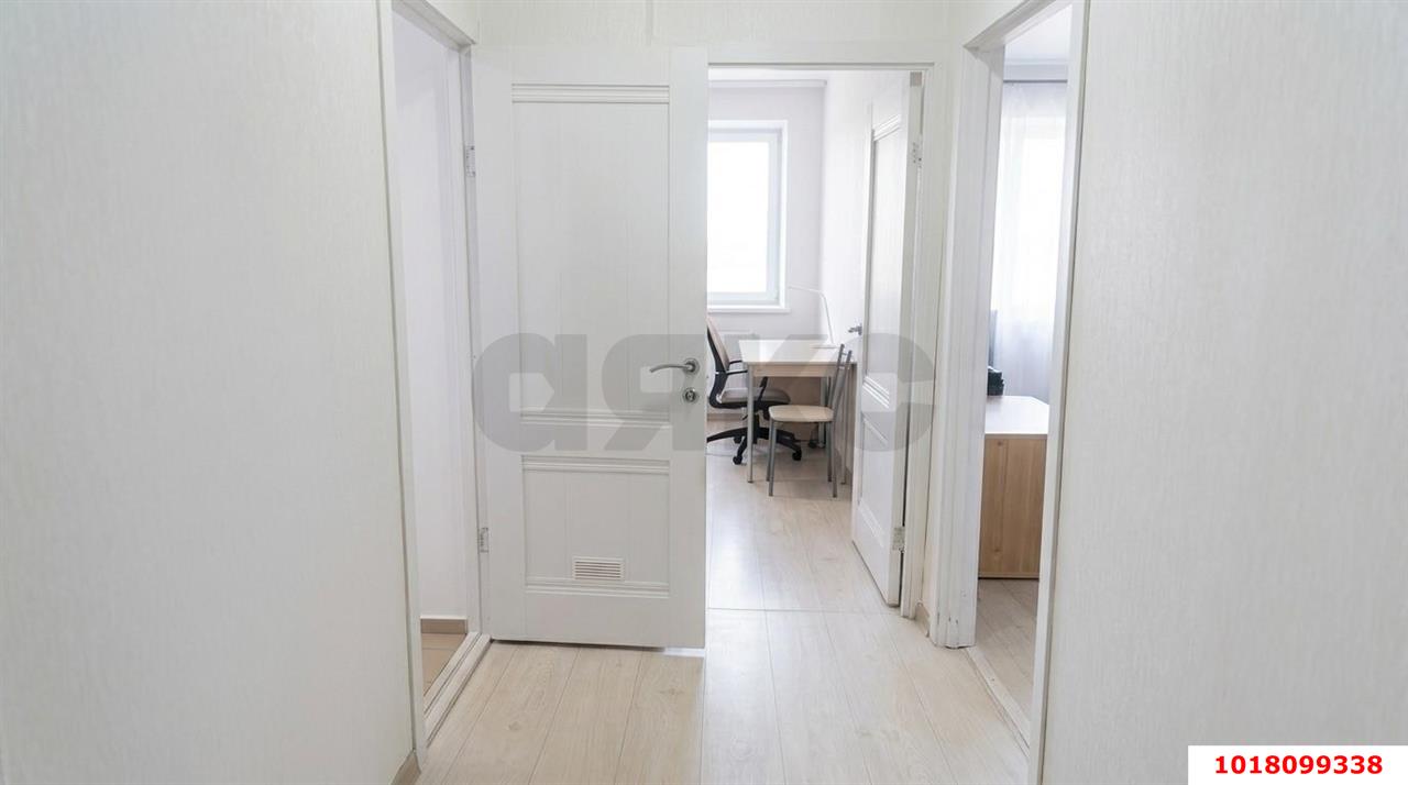 Фото №5: 1-комнатная квартира 40&nbsp;м², 4/16&nbsp;эт. - Краснодар, Прикубанский внутригородской округ, Восточный, мкр. жилой комплекс Квартал № 6, ул. имени Героя Советского Союза Николая Воробьёва, 5