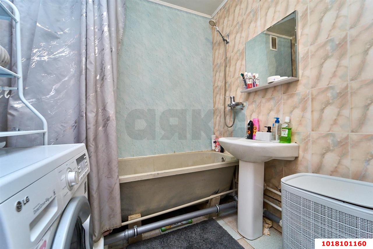 Фото №13: 2-комнатная квартира 57&nbsp;м², 13/14&nbsp;эт. - Краснодар, Западный внутригородской округ, мкр. Юбилейный, пр-кт Чекистов, 1