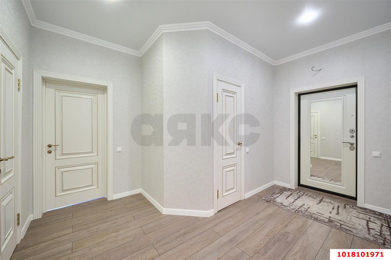 Фото №25: 2-комнатная квартира 72&nbsp;м², 10/19&nbsp;эт. - Краснодар, Западный внутригородской округ, мкр. Юбилейный, ул. 70-летия Октября, 1/5