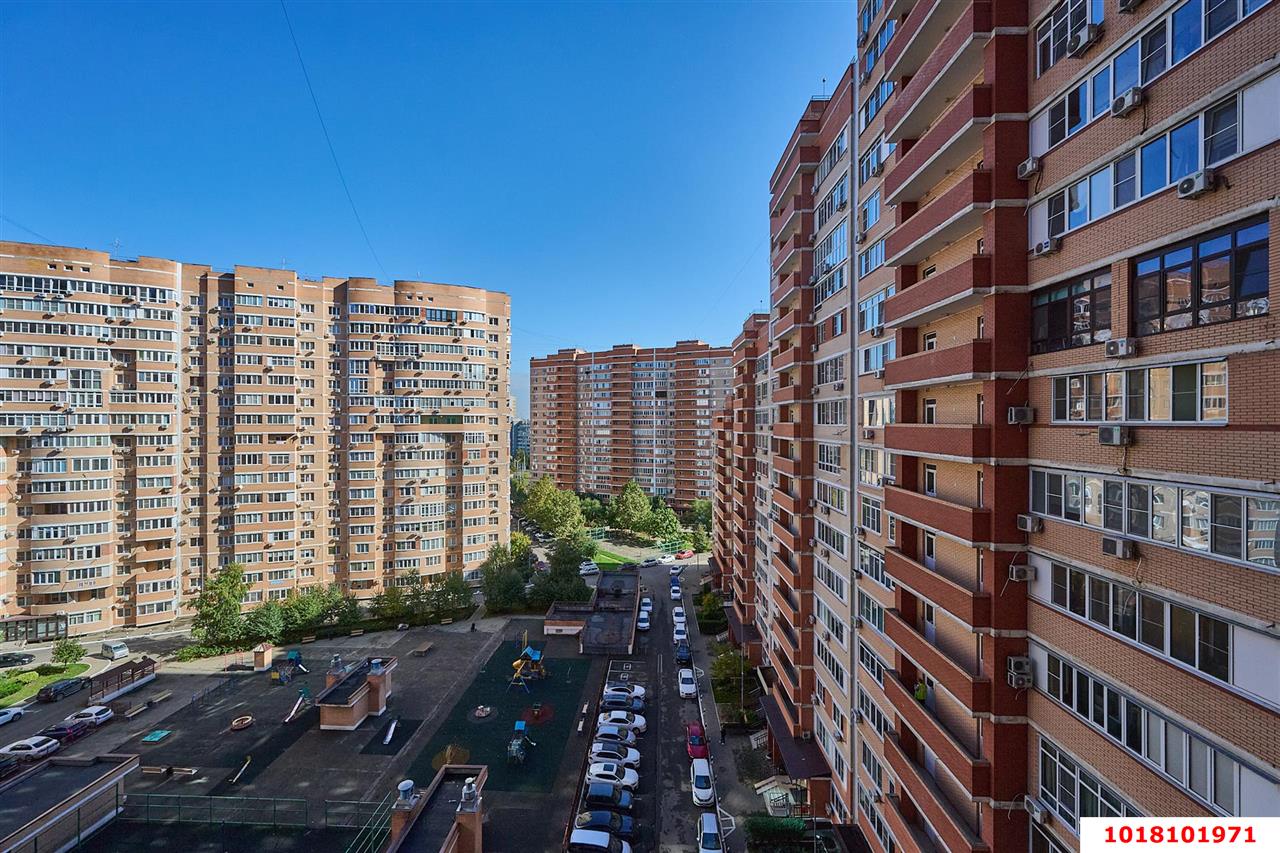 Фото №18: 2-комнатная квартира 72&nbsp;м², 10/19&nbsp;эт. - Краснодар, Западный внутригородской округ, мкр. Юбилейный, ул. 70-летия Октября, 1/5