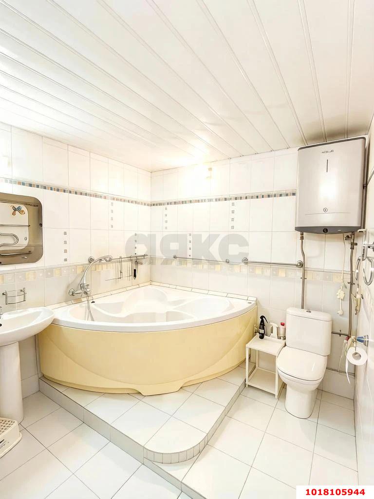 Фото №10: 3-комнатная квартира 100&nbsp;м², 4/10&nbsp;эт. - Краснодар, Карасунский внутригородской округ, мкр. Черёмушки, ул. Ставропольская, 89
