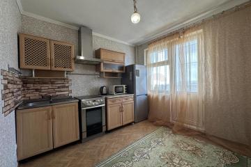 Фото №1: 2-комнатная квартира 57 м², 5/12 эт. - Краснодар, мкр. Новый, ул. 9-я Тихая, 25