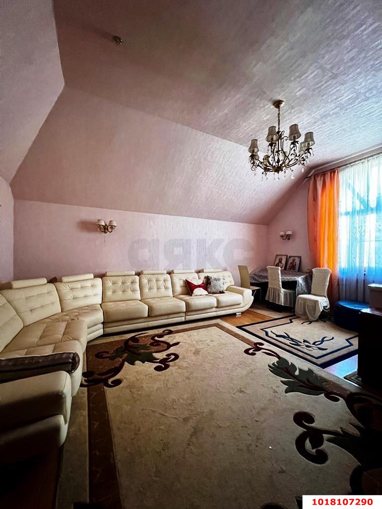 Фото №4: Дом 278&nbsp;м² + 16.09&nbsp;сот., 2&nbsp;эт. - Краснодар, Прикубанский внутригородской округ, мкр. Сады Калинина, ул. Семёновская