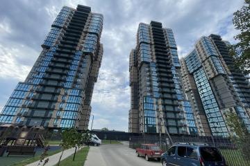 Фото №1: Торговое помещение 68 м², 1/22 эт. - Берёзовый, мкр. жилой комплекс Огурцы, ул. Целиноградская, 2И
