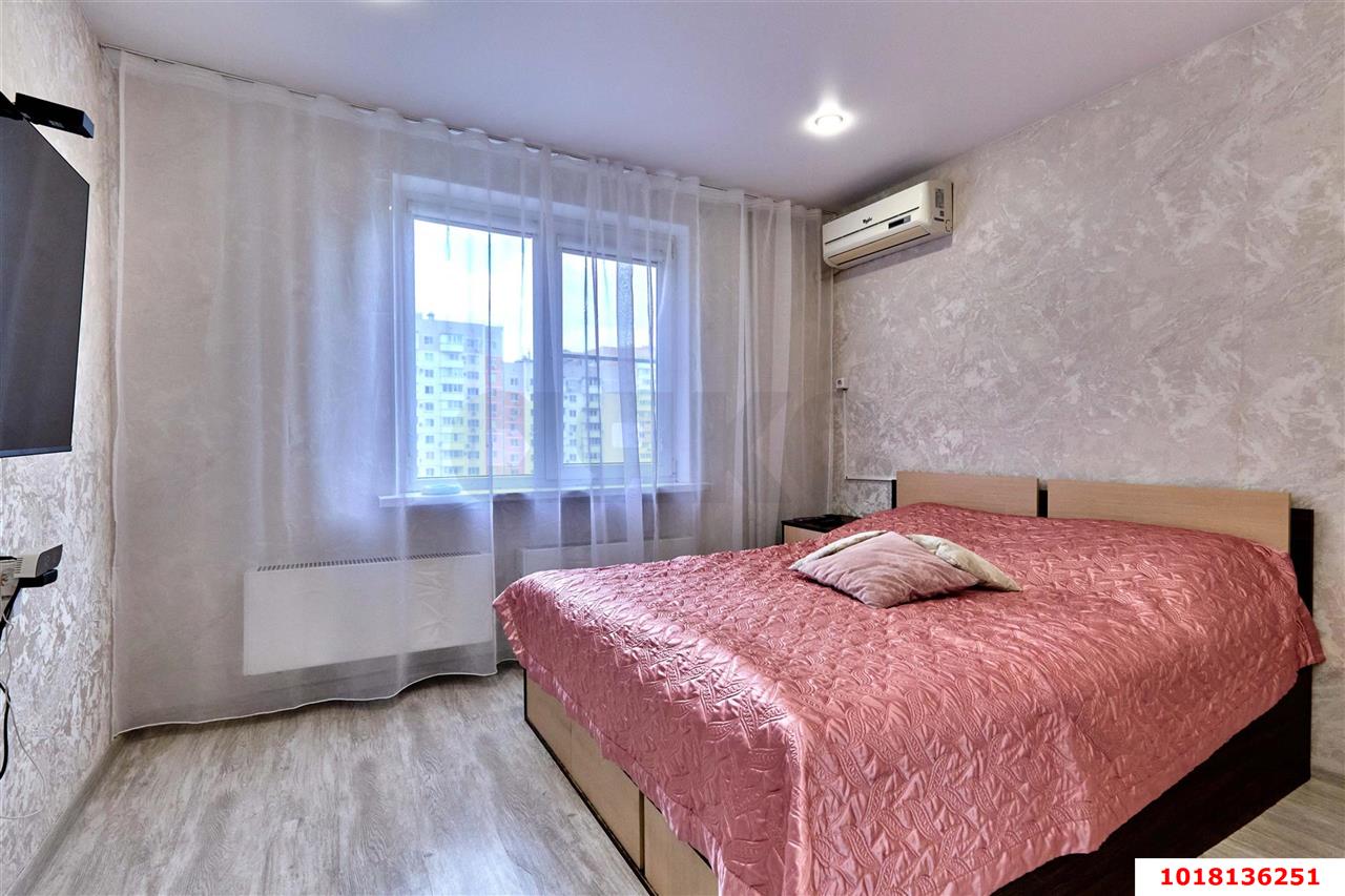 Фото №4: 2-комнатная квартира 65&nbsp;м², 8/16&nbsp;эт. - Краснодар, Прикубанский внутригородской округ, мкр. Восточно-Кругликовский, ул. Героя А.А. Аверкиева, 10