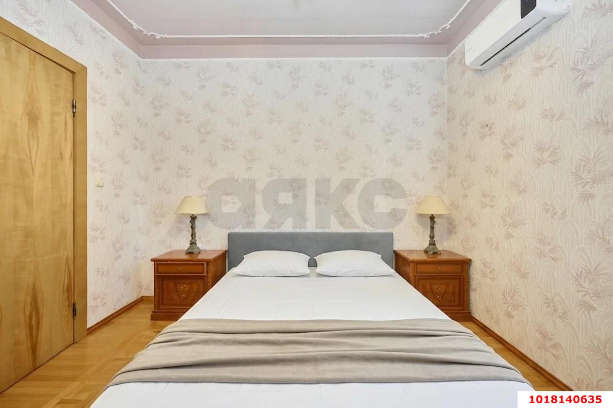 Фото №14: 4-комнатная квартира 144&nbsp;м², 2/6&nbsp;эт. - Краснодар, Карасунский внутригородской округ, мкр. Черёмушки, ул. Селезнёва, 212