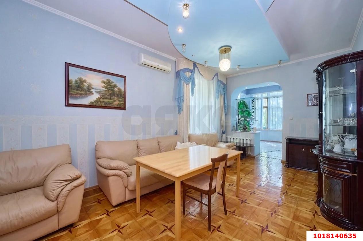 Фото №3: 4-комнатная квартира 144&nbsp;м², 2/6&nbsp;эт. - Краснодар, Карасунский внутригородской округ, мкр. Черёмушки, ул. Селезнёва, 212