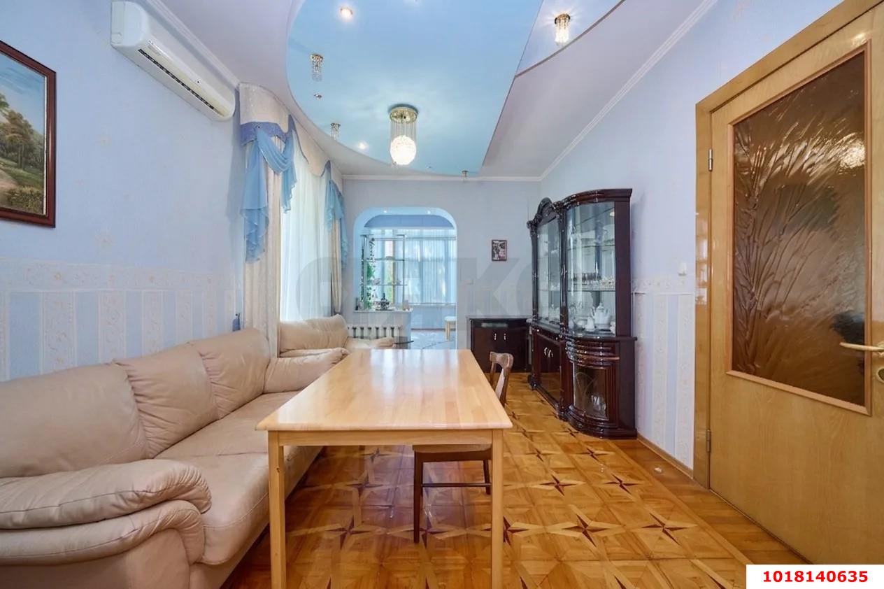 Фото №4: 4-комнатная квартира 144&nbsp;м², 2/6&nbsp;эт. - Краснодар, Карасунский внутригородской округ, мкр. Черёмушки, ул. Селезнёва, 212