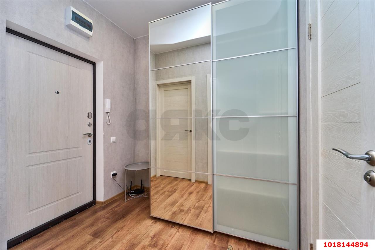 Фото №4: 1-комнатная квартира 39&nbsp;м², 5/18&nbsp;эт. - Краснодар, Прикубанский внутригородской округ, Фестивальный, мкр. ЖК Цветы, ул. Круговая, 4Вк5