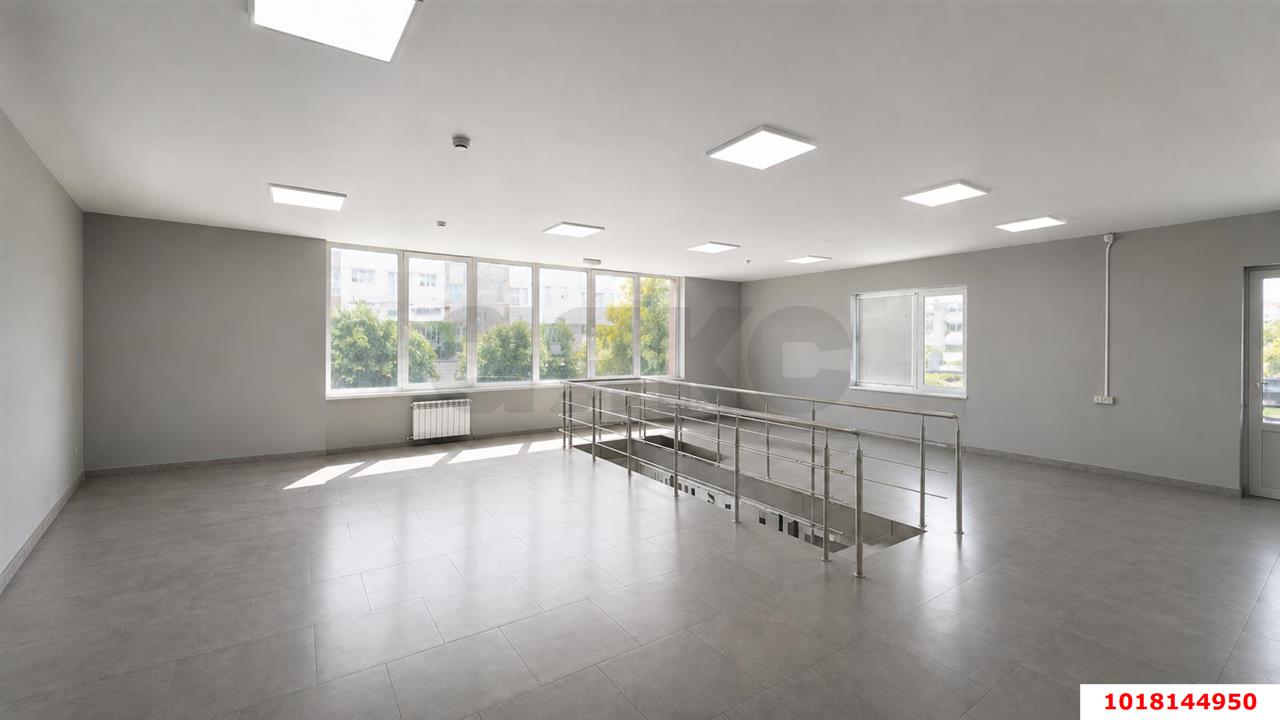 Фото №6: Отдельное здание 200&nbsp;м², 2/2&nbsp;эт. - Краснодар, Кожзавод, мкр. Западный внутригородской округ, ул. Кожевенная, 75