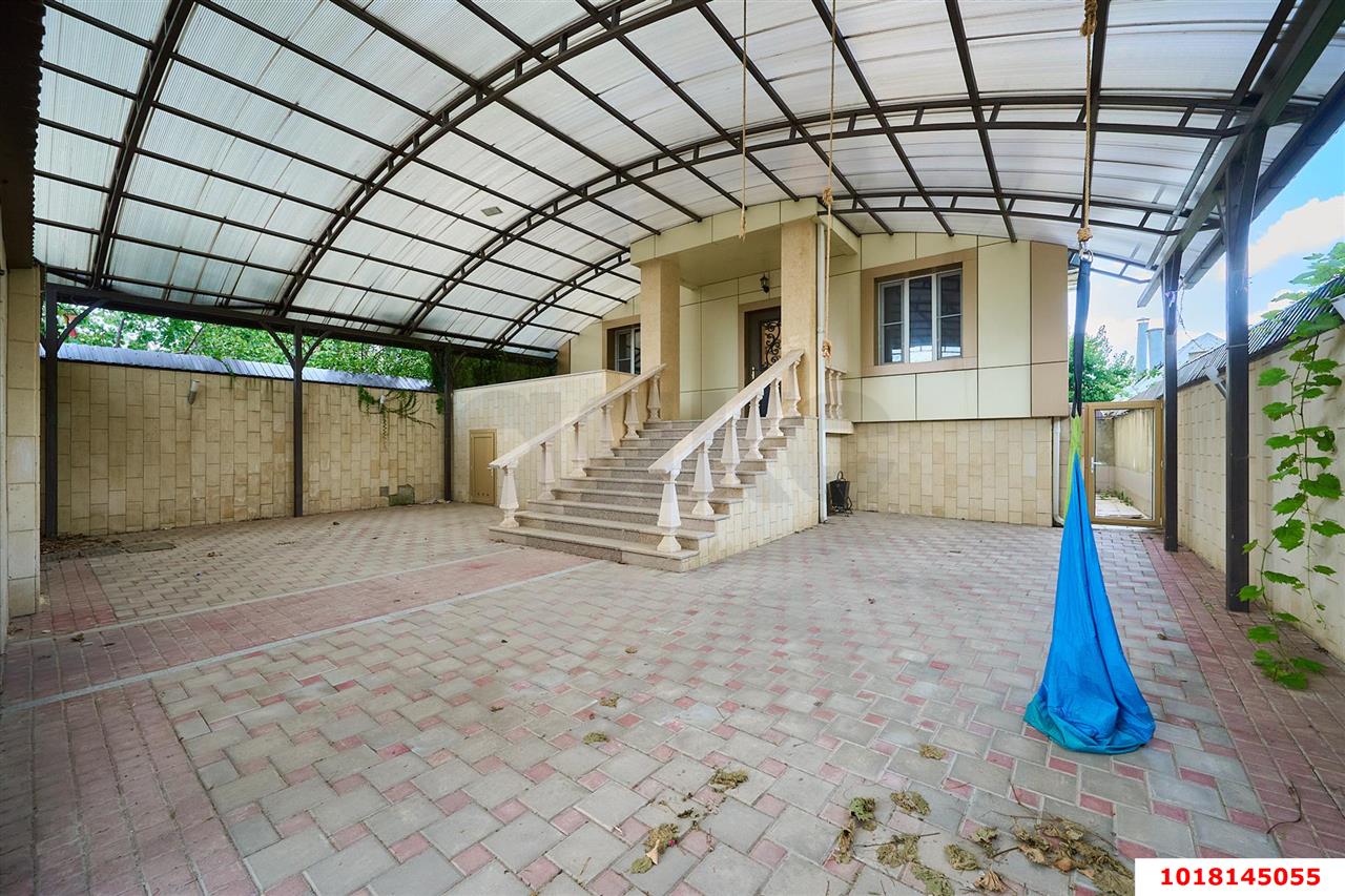 Фото №3: Отдельное здание 470&nbsp;м², 4/4&nbsp;эт. - Краснодар, Центральный внутригородской округ, мкр. Дубинка, ул. Черноморская, 47