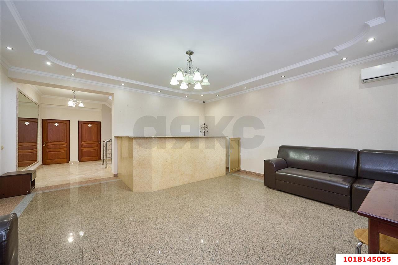 Фото №6: Отдельное здание 470&nbsp;м², 4/4&nbsp;эт. - Краснодар, Центральный внутригородской округ, мкр. Дубинка, ул. Черноморская, 47