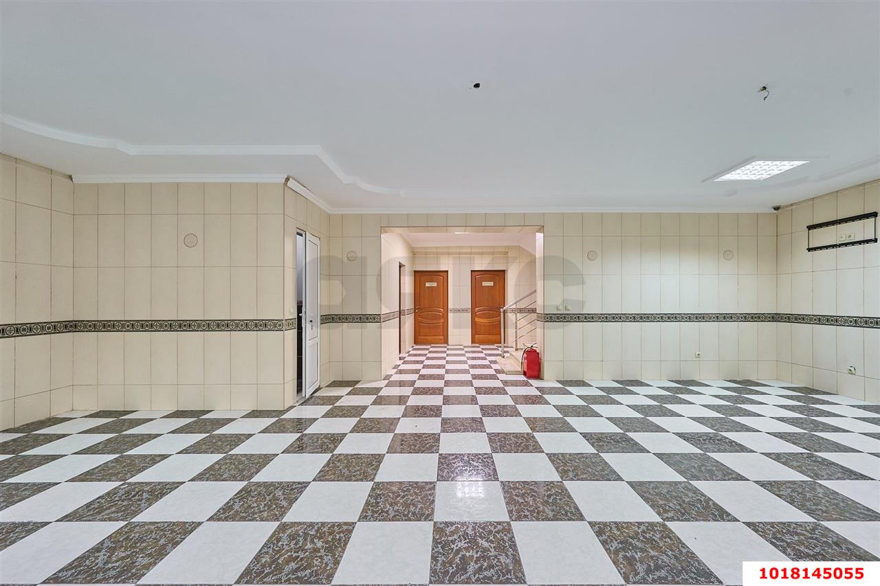 Фото №28: Отдельное здание 470&nbsp;м², 4/4&nbsp;эт. - Краснодар, Центральный внутригородской округ, мкр. Дубинка, ул. Черноморская, 47