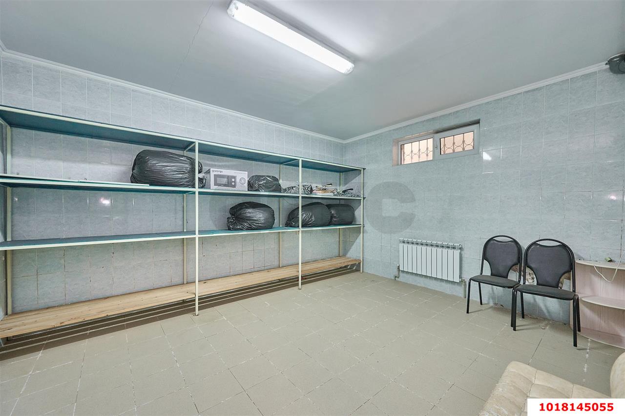 Фото №32: Отдельное здание 470&nbsp;м², 4/4&nbsp;эт. - Краснодар, Центральный внутригородской округ, мкр. Дубинка, ул. Черноморская, 47