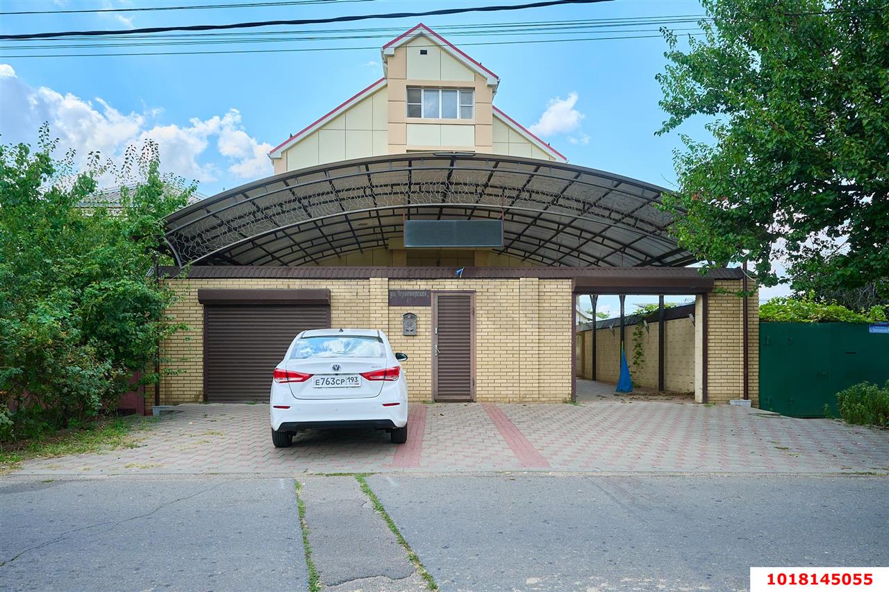 Фото №2: Отдельное здание 470&nbsp;м², 4/4&nbsp;эт. - Краснодар, Центральный внутригородской округ, мкр. Дубинка, ул. Черноморская, 47