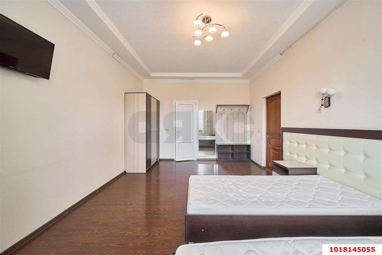 Фото №22: Отдельное здание 470&nbsp;м², 4/4&nbsp;эт. - Краснодар, Центральный внутригородской округ, мкр. Дубинка, ул. Черноморская, 47