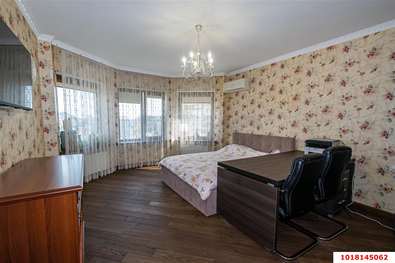 Фото №3: 4-комнатная квартира 165&nbsp;м², 11/24&nbsp;эт. - Краснодар, Западный внутригородской округ, Фестивальный, мкр. ЖК Аврора, ул. Гаражная, 67