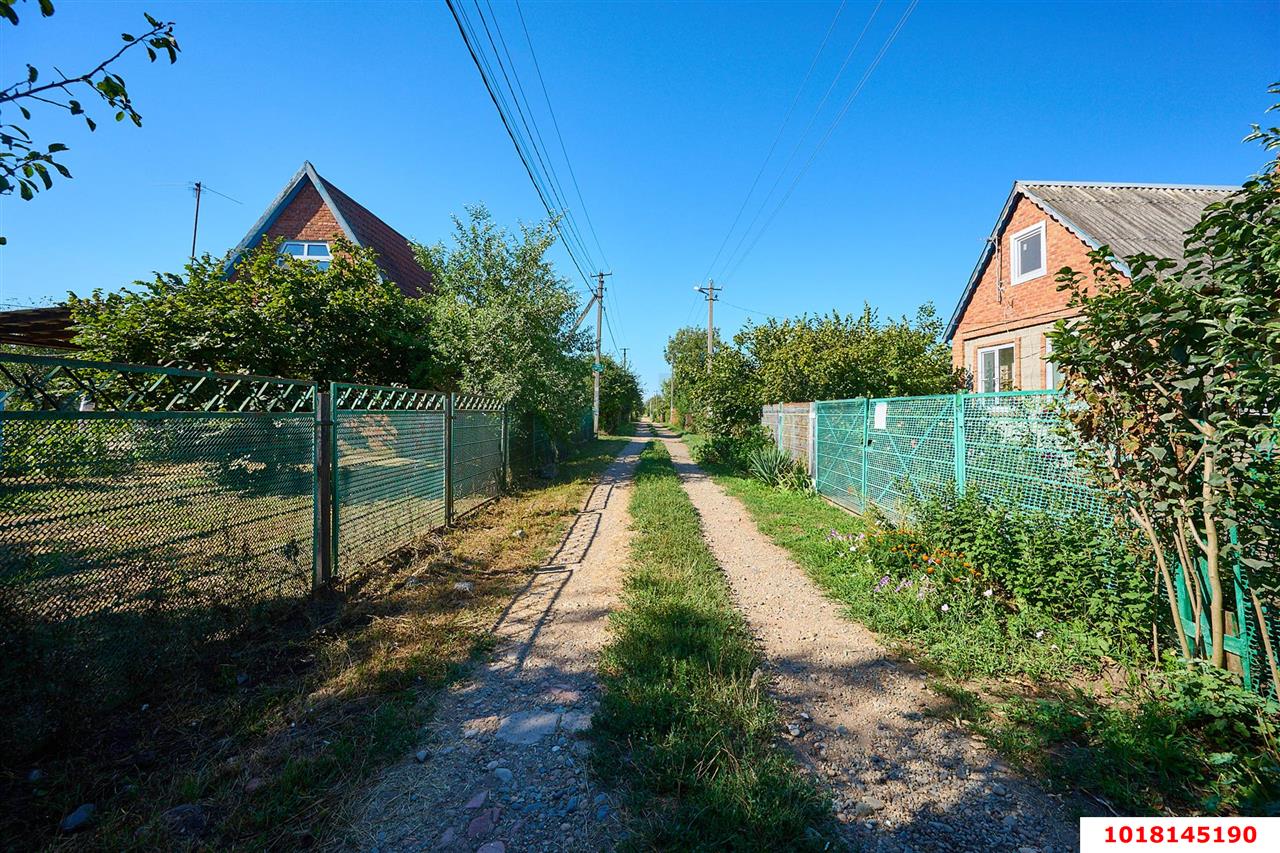 Фото №20: Дача 36&nbsp;м² + 6&nbsp;сот., 2&nbsp;эт. - НСТ Ромашка-2, мкр. Прикубанский внутригородской округ, ул. Строительная, 190