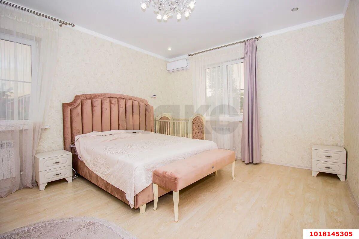 Фото №5: Дом 310&nbsp;м² + 5.02&nbsp;сот., 2&nbsp;эт. - Краснодар, Карасунский внутригородской округ, ж/р Новознаменский, ул. Богатырская, 90
