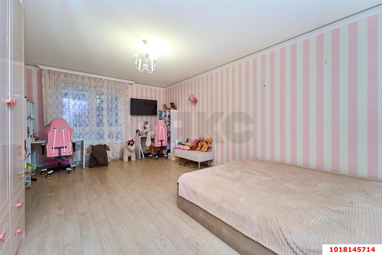 Фото №6: 3-комнатная квартира 90&nbsp;м², 4/23&nbsp;эт. - Краснодар, Прикубанский внутригородской округ, Фестивальный, Отделение № 1 совхоза Солнечный, мкр. ЖК Седьмой Континент, ул. Совхозная, 1к3