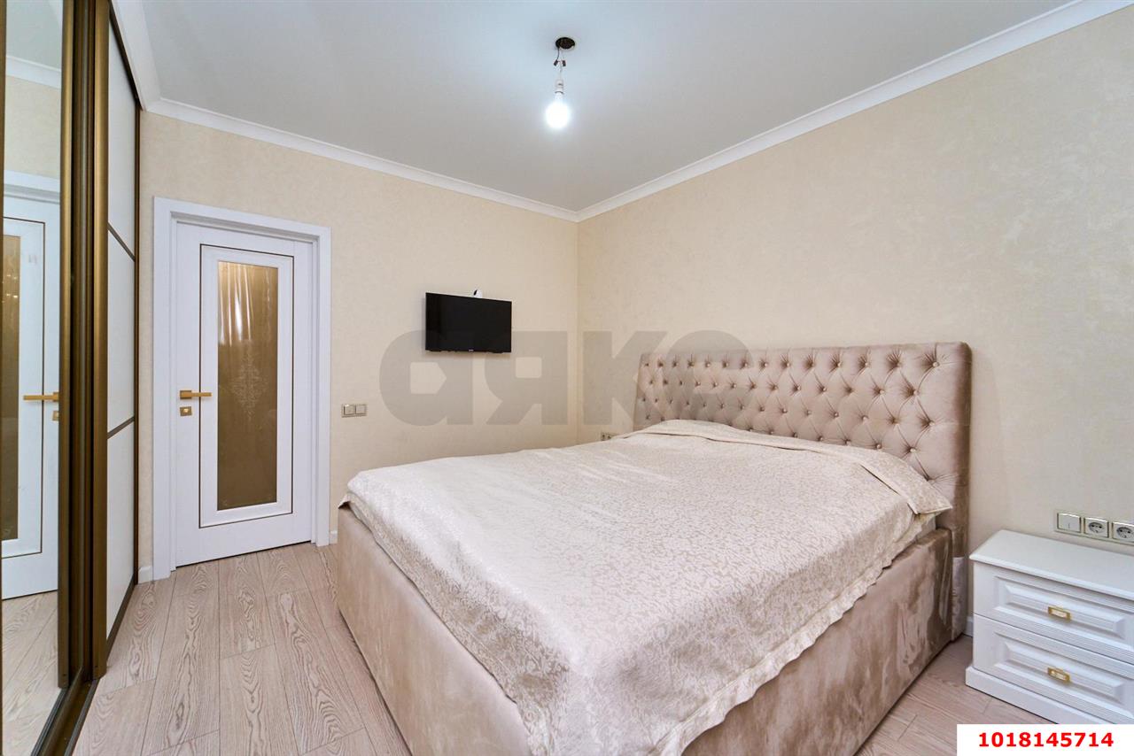 Фото №4: 3-комнатная квартира 90&nbsp;м², 4/23&nbsp;эт. - Краснодар, Прикубанский внутригородской округ, Фестивальный, Отделение № 1 совхоза Солнечный, мкр. ЖК Седьмой Континент, ул. Совхозная, 1к3