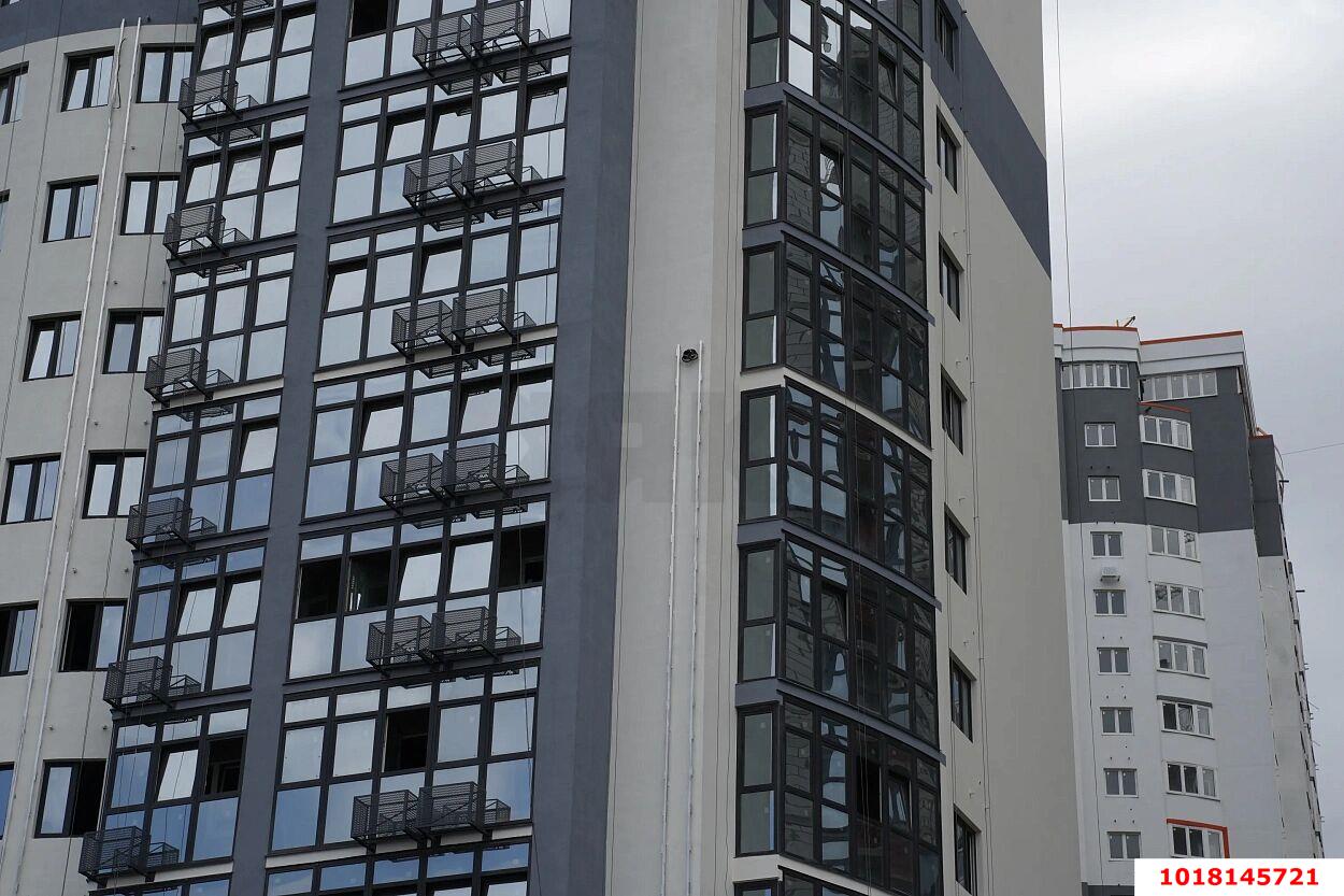 Фото №2: 1-комнатная квартира 44&nbsp;м², 20/22&nbsp;эт. - Краснодар, Карасунский внутригородской округ, Хлопчато-бумажный Комбинат, мкр. жилой комплекс Режиссёр, ул. Уральская, 100/6
