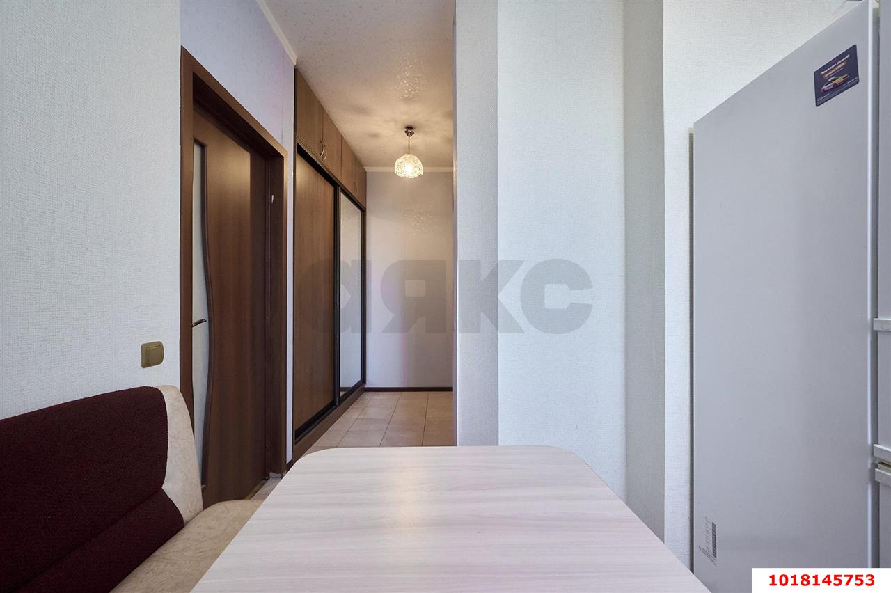 Фото №6: 1-комнатная квартира 40&nbsp;м², 2/4&nbsp;эт. - Краснодар, Западный внутригородской округ, мкр. Сельскохозяйственный Институт, ул. Минская, 91