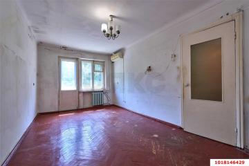 Фото №1: 1-комнатная квартира 29 м², 3/5 эт. - Краснодар, мкр. Завод Измерительных Приборов, ул. Офицерская, 50А