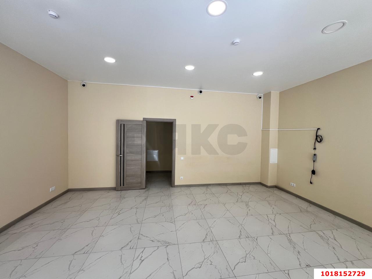 Фото №7: Торговое помещение 46&nbsp;м², 1/16&nbsp;эт. - Краснодар, Прикубанский внутригородской округ, мкр. жилой комплекс Ракурс, ул. имени Героя Ростовского, 8к6