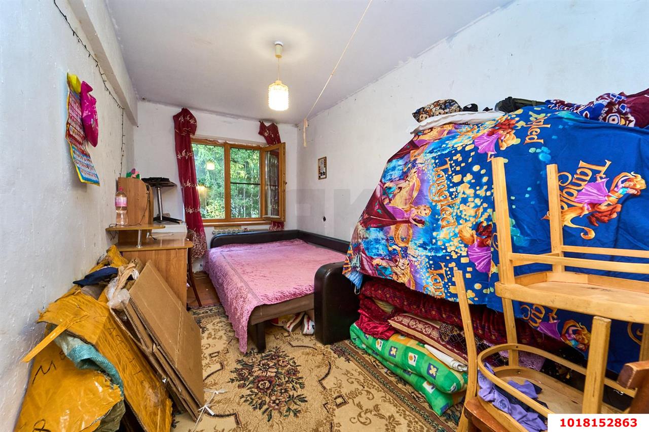 Фото №5: 3-комнатная квартира 58&nbsp;м², 1/5&nbsp;эт. - Краснодар, Центральный внутригородской округ, мкр. Черёмушки, ул. Айвазовского, 118