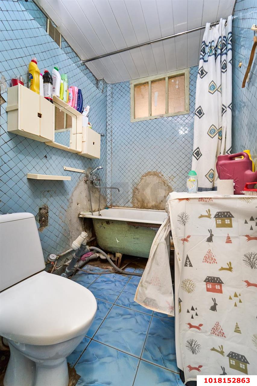 Фото №11: 3-комнатная квартира 58&nbsp;м², 1/5&nbsp;эт. - Краснодар, Центральный внутригородской округ, мкр. Черёмушки, ул. Айвазовского, 118