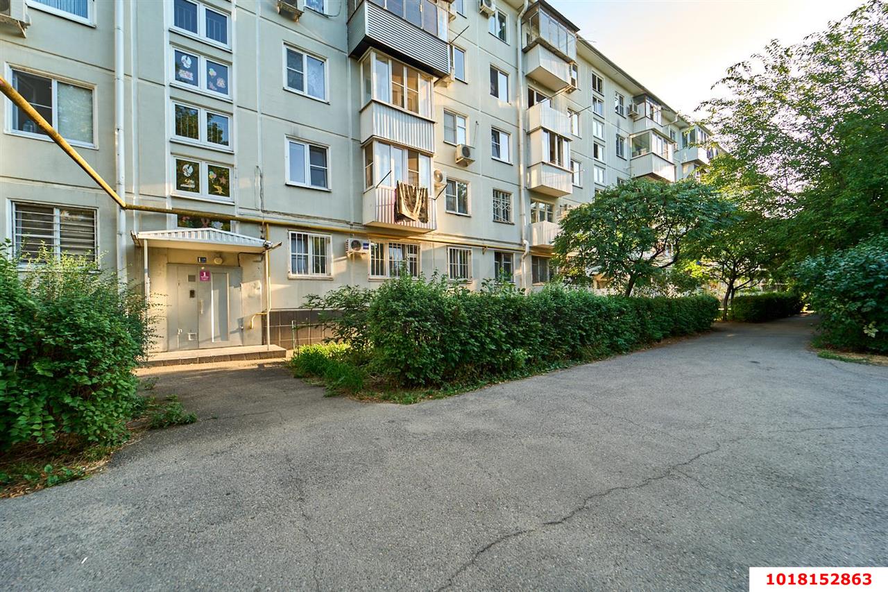 Фото №15: 3-комнатная квартира 58&nbsp;м², 1/5&nbsp;эт. - Краснодар, Центральный внутригородской округ, мкр. Черёмушки, ул. Айвазовского, 118