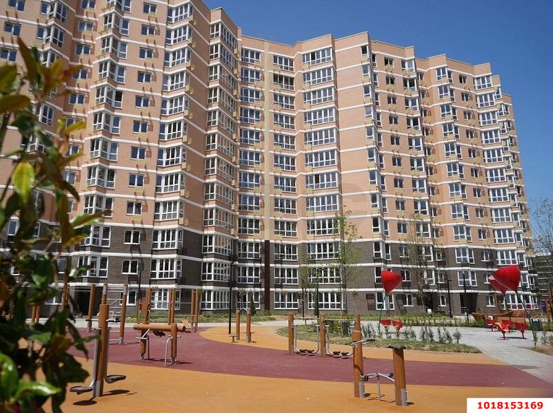 Фото №1: 3-комнатная квартира 110&nbsp;м², 2/12&nbsp;эт. - Краснодар, Прикубанский внутригородской округ, мкр. 2-я Площадка, ул. Ветеранов, 85
