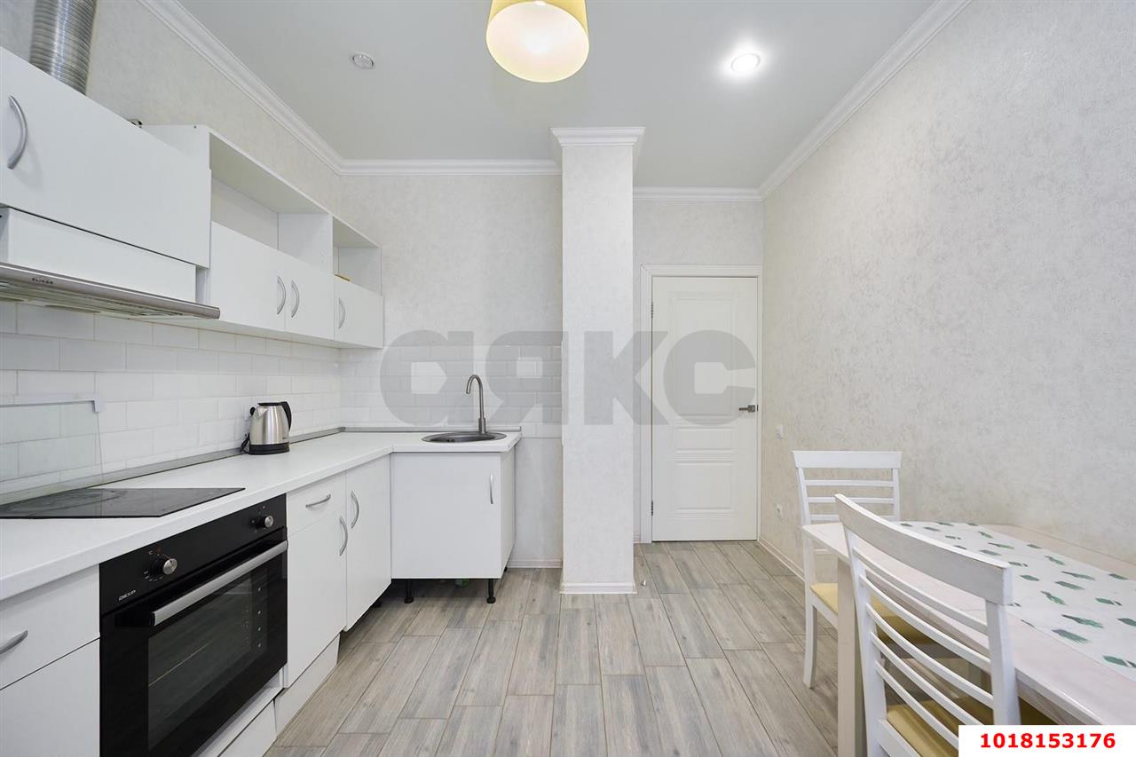 Фото №3: 1-комнатная квартира 40&nbsp;м², 8/12&nbsp;эт. - Краснодар, Прикубанский внутригородской округ, мкр. ЖК Красная Площадь, ул. Конгрессная, 21