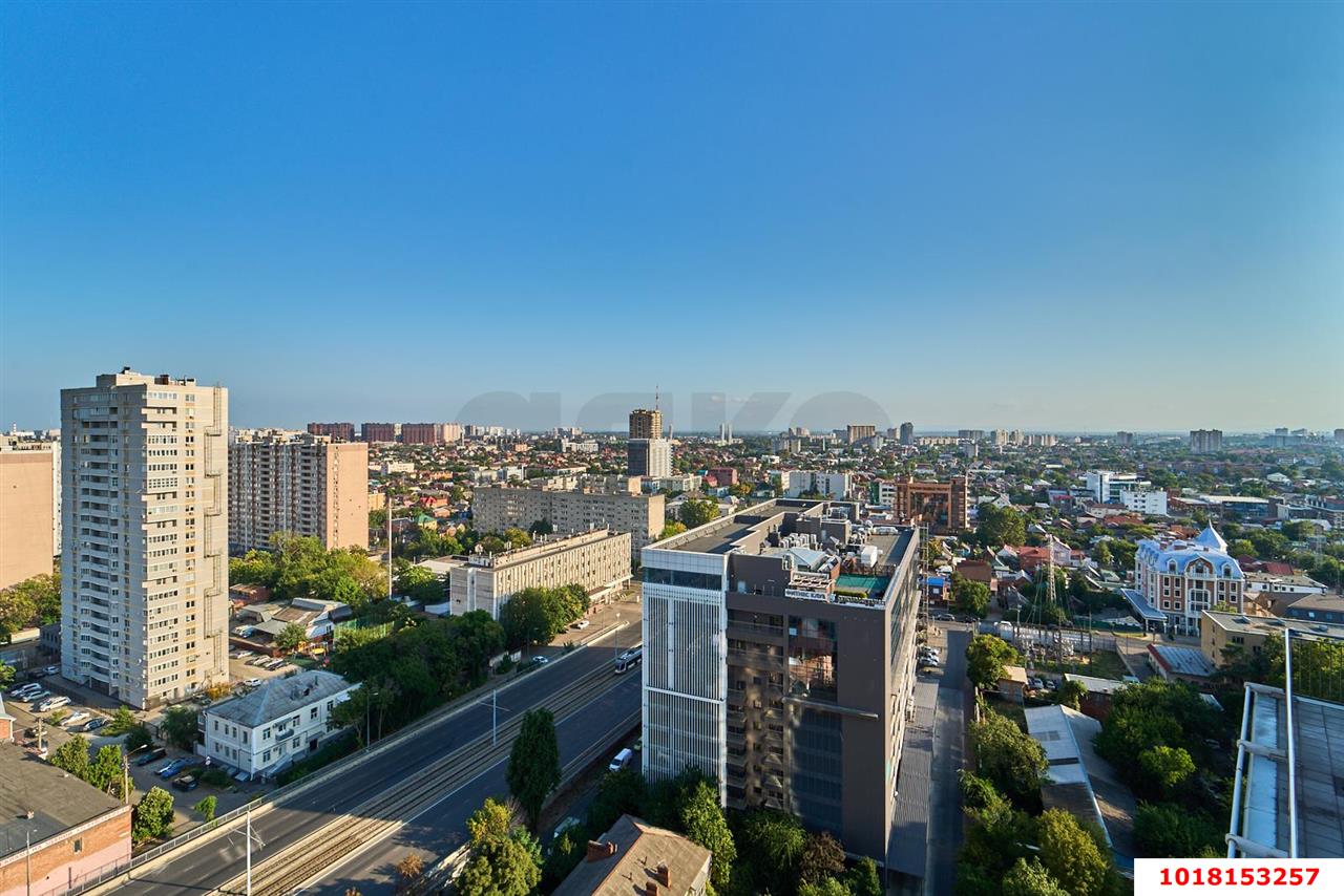 Фото №10: Пентхаус 160&nbsp;м², 19/19&nbsp;эт. - Краснодар, Центральный внутригородской округ, Центральный, мкр. ЖК На Садовой, ул. Садовая, 159