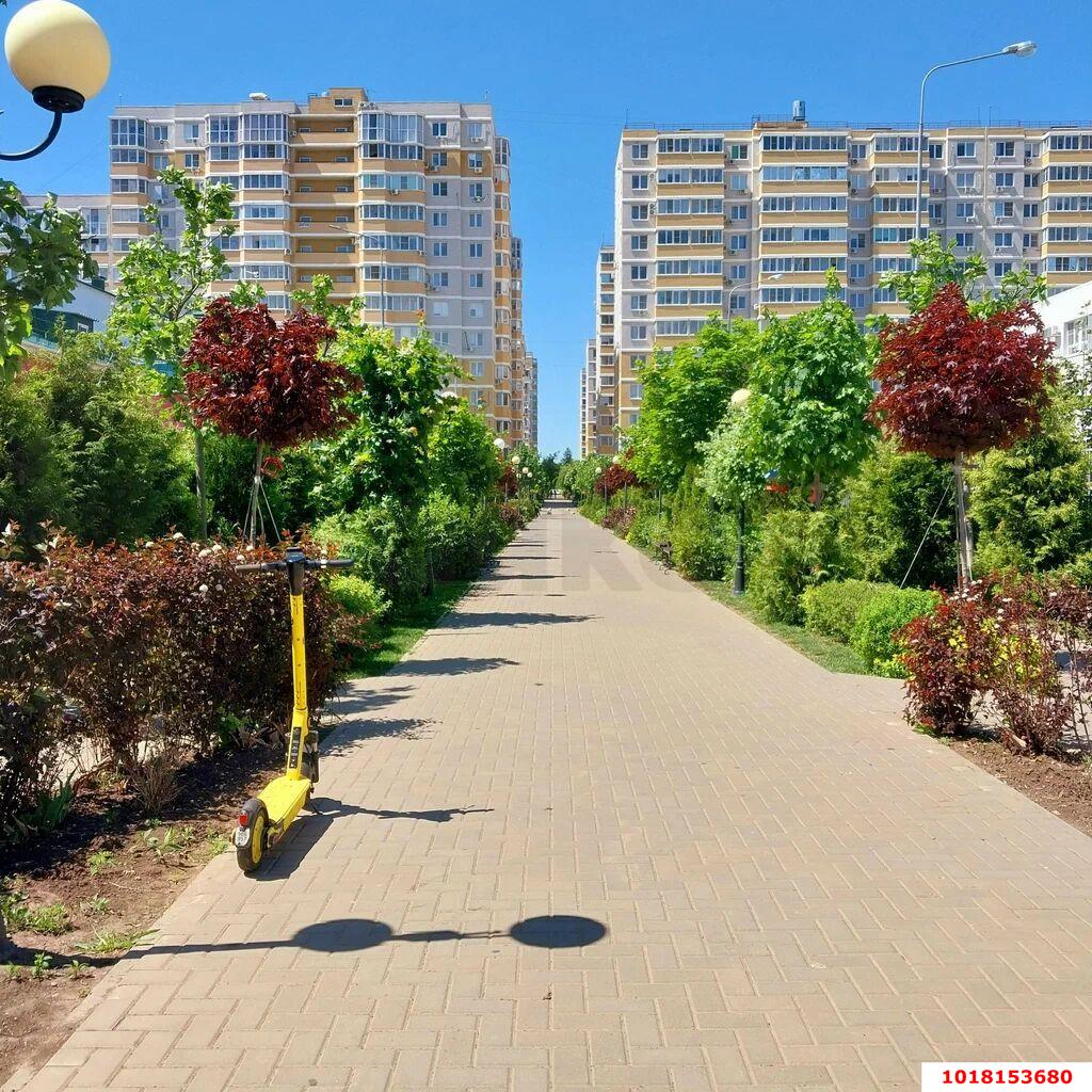 Фото №2: 2-комнатная квартира 46&nbsp;м², 7/8&nbsp;эт. - Краснодар, Прикубанский внутригородской округ, мкр. Славянский, ул. Красных Партизан, 1/4к19
