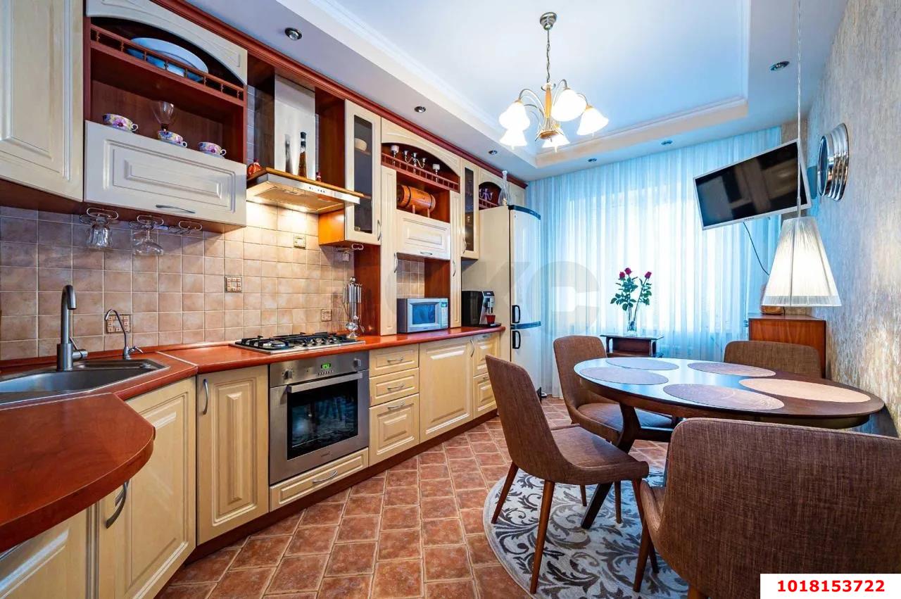 Фото №3: 2-комнатная квартира 71&nbsp;м², 1/9&nbsp;эт. - Краснодар, Западный внутригородской округ, мкр. Фестивальный, ул. Гаражная, 81/2