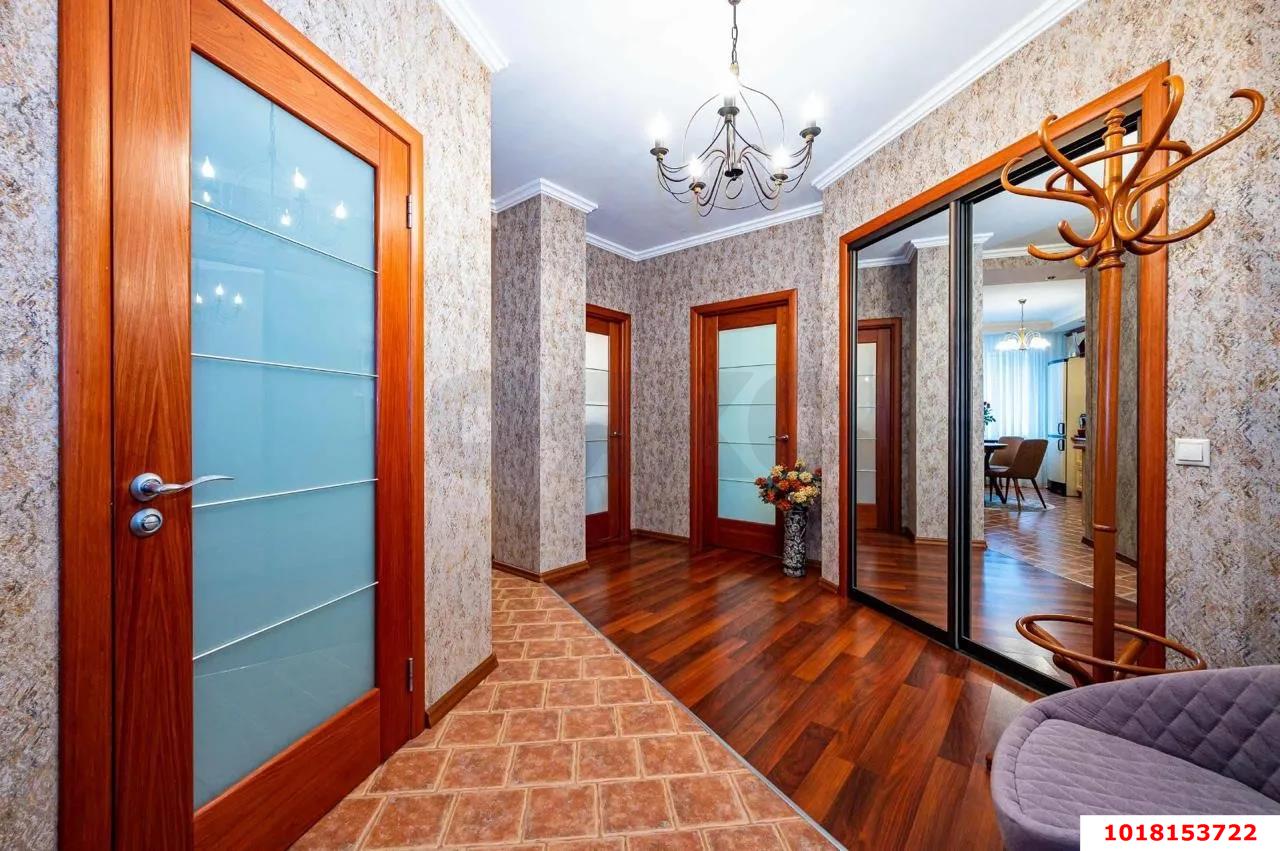 Фото №10: 2-комнатная квартира 71&nbsp;м², 1/9&nbsp;эт. - Краснодар, Западный внутригородской округ, мкр. Фестивальный, ул. Гаражная, 81/2