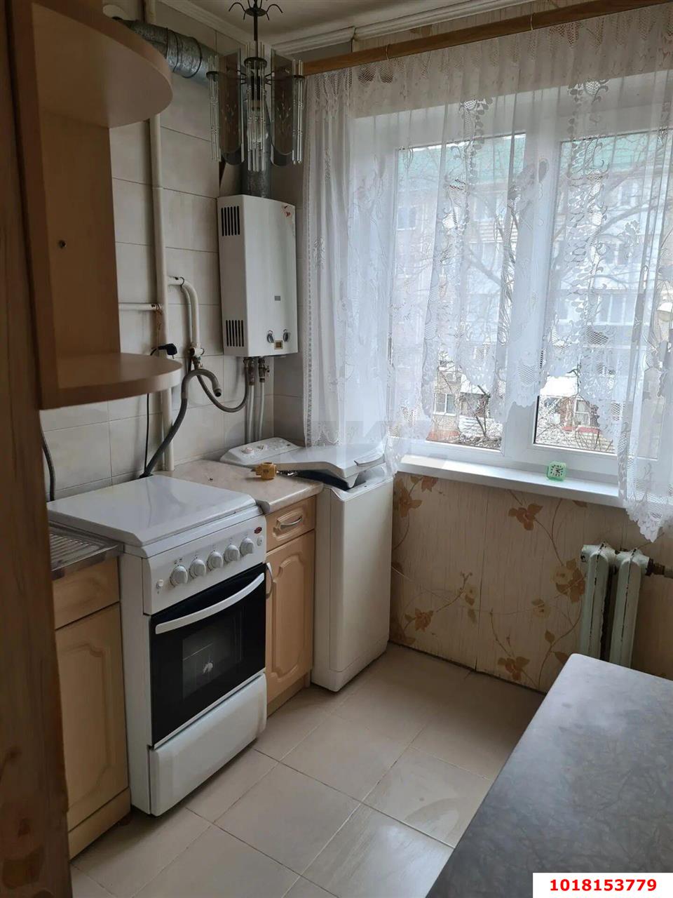 Фото №1: 2-комнатная квартира 50&nbsp;м², 3/5&nbsp;эт. - Краснодар, Карасунский внутригородской округ, мкр. Черёмушки, ул. Селезнёва, 90