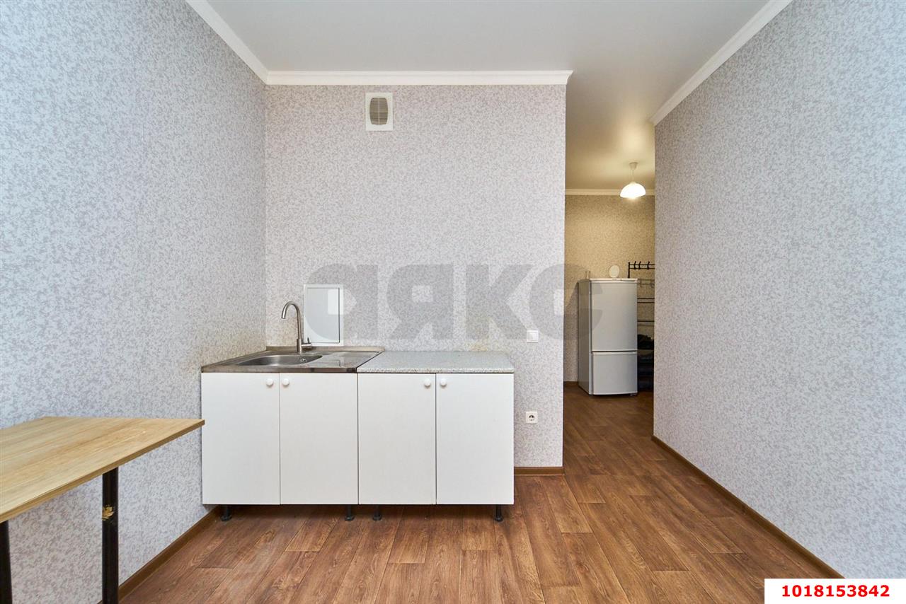 Фото №12: Студия 28&nbsp;м², 2/6&nbsp;эт. - Краснодар, мкр. Прикубанский внутригородской округ, ул. Калужская, 20