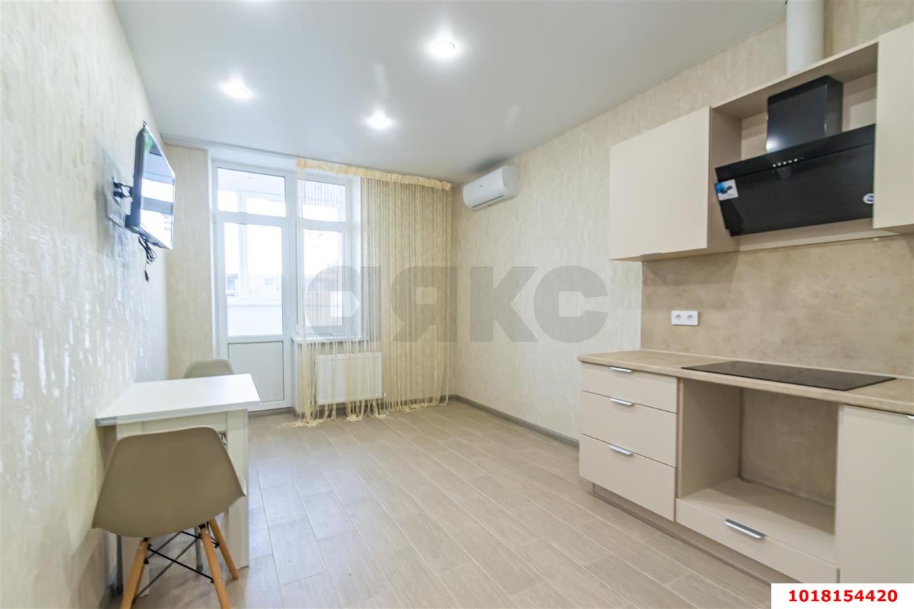 Фото №1: 1-комнатная квартира 41&nbsp;м², 3/22&nbsp;эт. - Краснодар, Прикубанский внутригородской округ, мкр. ЖК Губернский, ул. им. Героя Яцкова И.В., 19к2