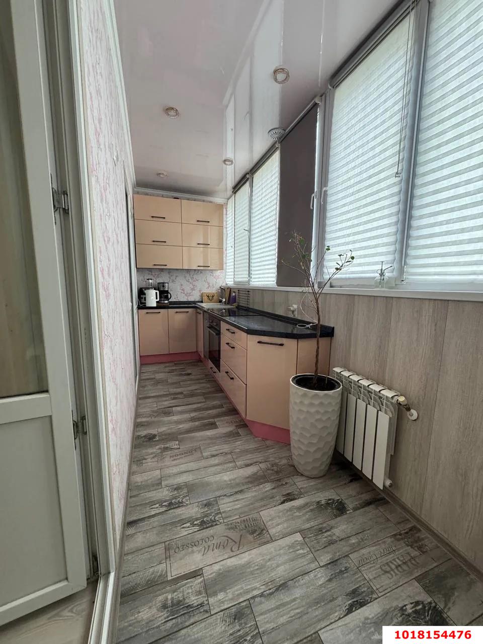 Фото №4: 2-комнатная квартира 42&nbsp;м², 3/18&nbsp;эт. - Краснодар, Прикубанский внутригородской округ, Музыкальный, ЖК Времена Года, мкр. имени Петра Метальникова, ул. Петра Метальникова, 5к1