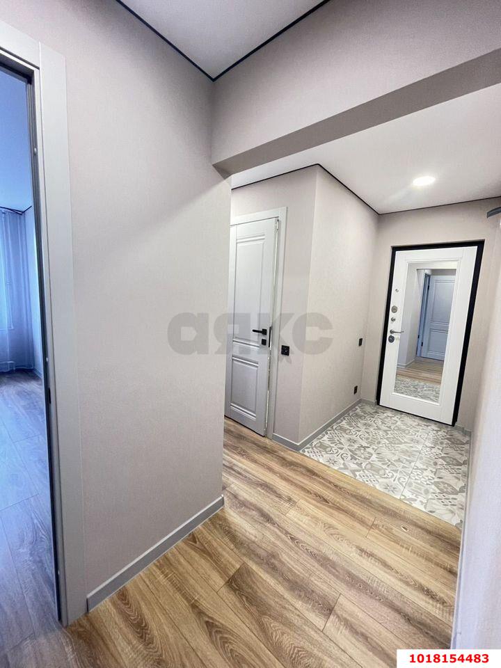 Фото №5: 2-комнатная квартира 44&nbsp;м², 3/5&nbsp;эт. - Краснодар, Центральный внутригородской округ, мкр. Черёмушки, ул. Старокубанская, 103