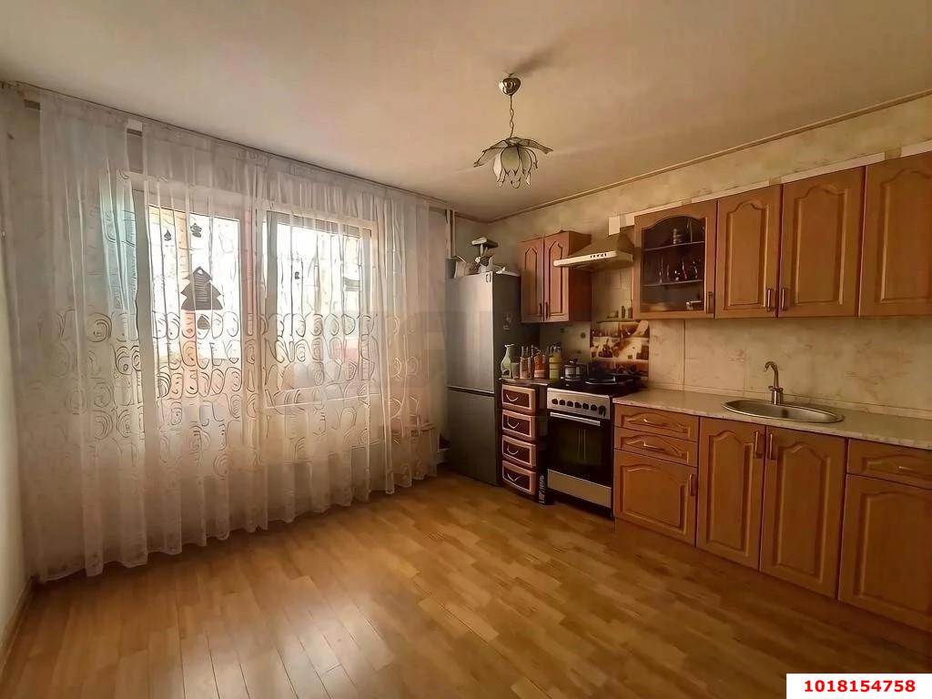 Фото №1: 1-комнатная квартира 41&nbsp;м², 15/16&nbsp;эт. - Краснодар, Прикубанский внутригородской округ, мкр. Микрохирургии глаза, ул. Академика Лукьяненко, 34